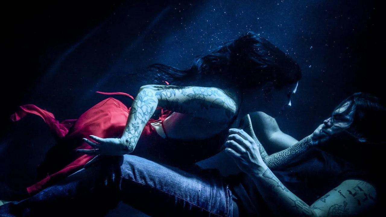 Florence Black dévoile The Pouring Rain 4 Florence Black dévoile The Pouring Rain