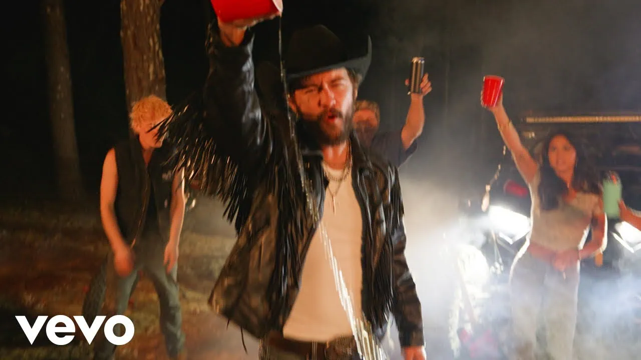 Jay Webb dévoile Beer Don't Drink Itself, extrait de l'album éponyme 4 Jay Webb dévoile Beer Don't Drink Itself, extrait de l'album éponyme