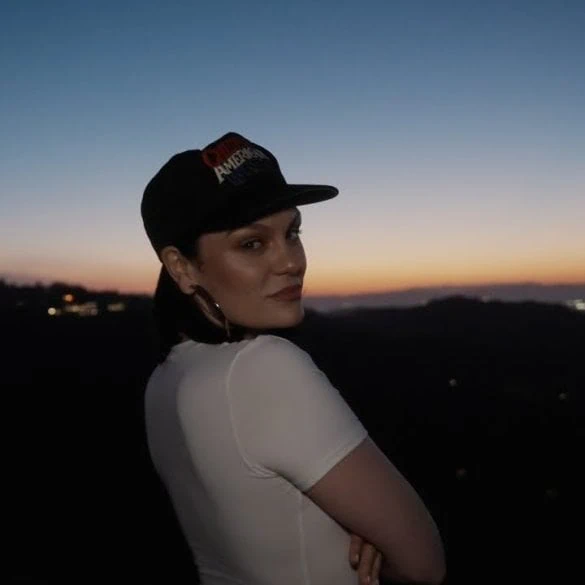 Jessie J - I'll Never Know Why (version skyline) 2 Jessie J - I'll Never Know Why (version skyline)