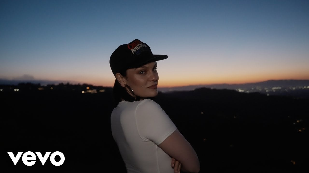 Jessie J - I'll Never Know Why (version skyline)