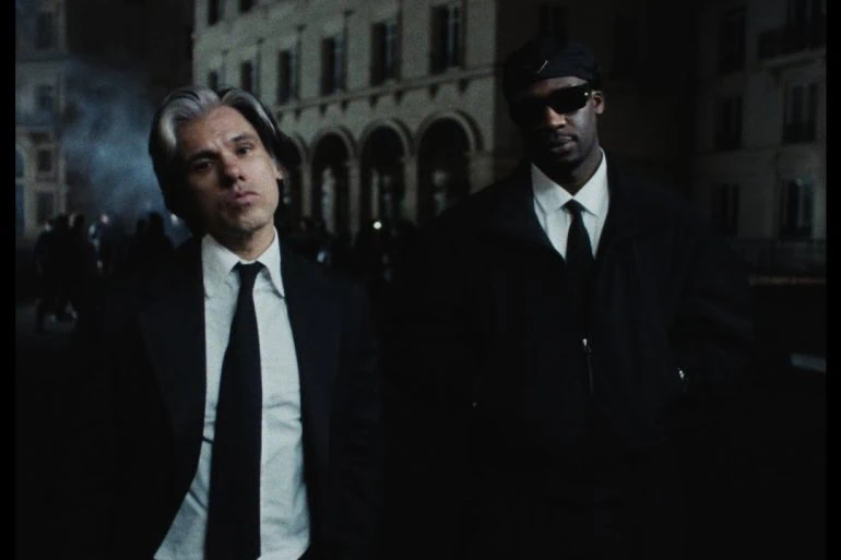 Orelsan dévoile Soleil Levant, extrait de La fuite en avant 14 Orelsan dévoile Soleil Levant, extrait de La fuite en avant
