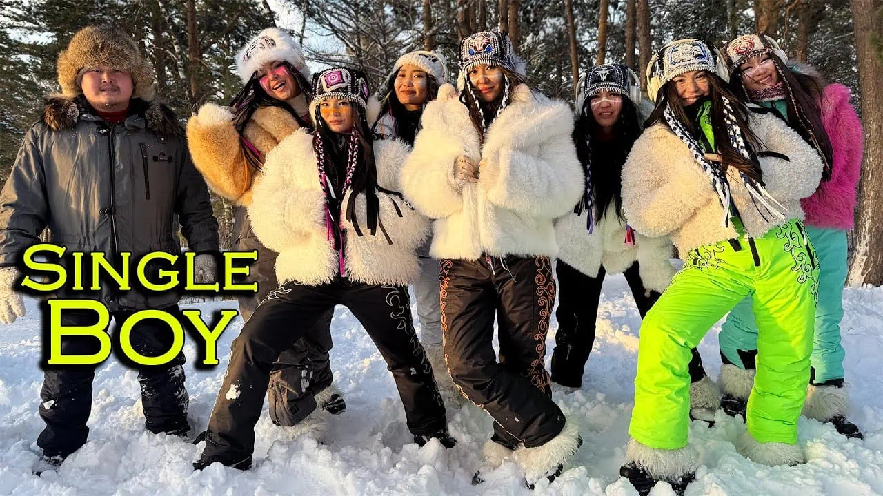 Otyken dévoile Single Boy, hymne folk-pop sibérien 4 Otyken dévoile Single Boy, hymne folk-pop sibérien