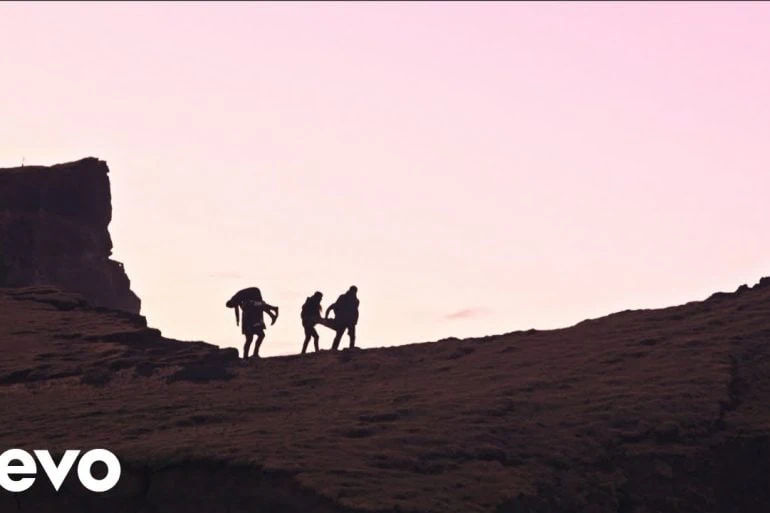 Atreyu dévoile Ego Death, nouveau single intense 14 Atreyu dévoile Ego Death, nouveau single intense