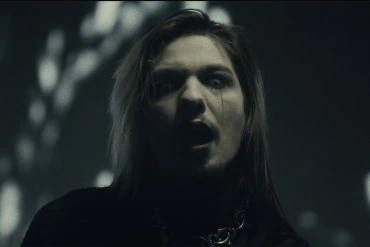 Dark Divine dévoile le clip de Permanent, extrait de son prochain album 3 Dark Divine dévoile le clip de Permanent, extrait de son prochain album