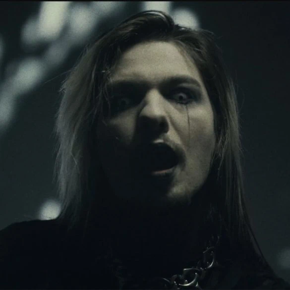 Dark Divine dévoile le clip de Permanent, extrait de son prochain album 2 Dark Divine dévoile le clip de Permanent, extrait de son prochain album