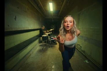 Dead Pony dévoile le clip de Eat My Dust! ce 27 janvier 10 Dead Pony dévoile le clip de Eat My Dust! ce 27 janvier