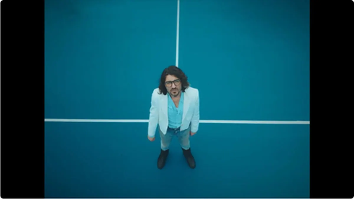 Elephanz dévoile « Invisible » : pop 60's et autodérision grandiose 5 Elephanz dévoile « Invisible » : pop 60's et autodérision grandiose