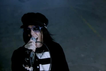 Crossbone Skully dévoile High On You avec Nikki Sixx 1 Crossbone Skully dévoile High On You avec Nikki Sixx