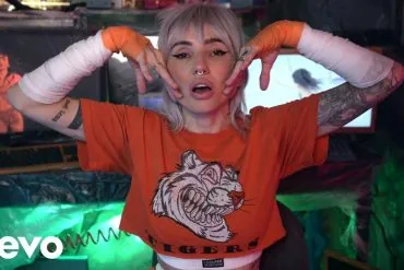 Lights sort Come Get Your Girl ce 14 janvier, extrait d'A6EXTENDED 16 Lights sort Come Get Your Girl ce 14 janvier, extrait d'A6EXTENDED