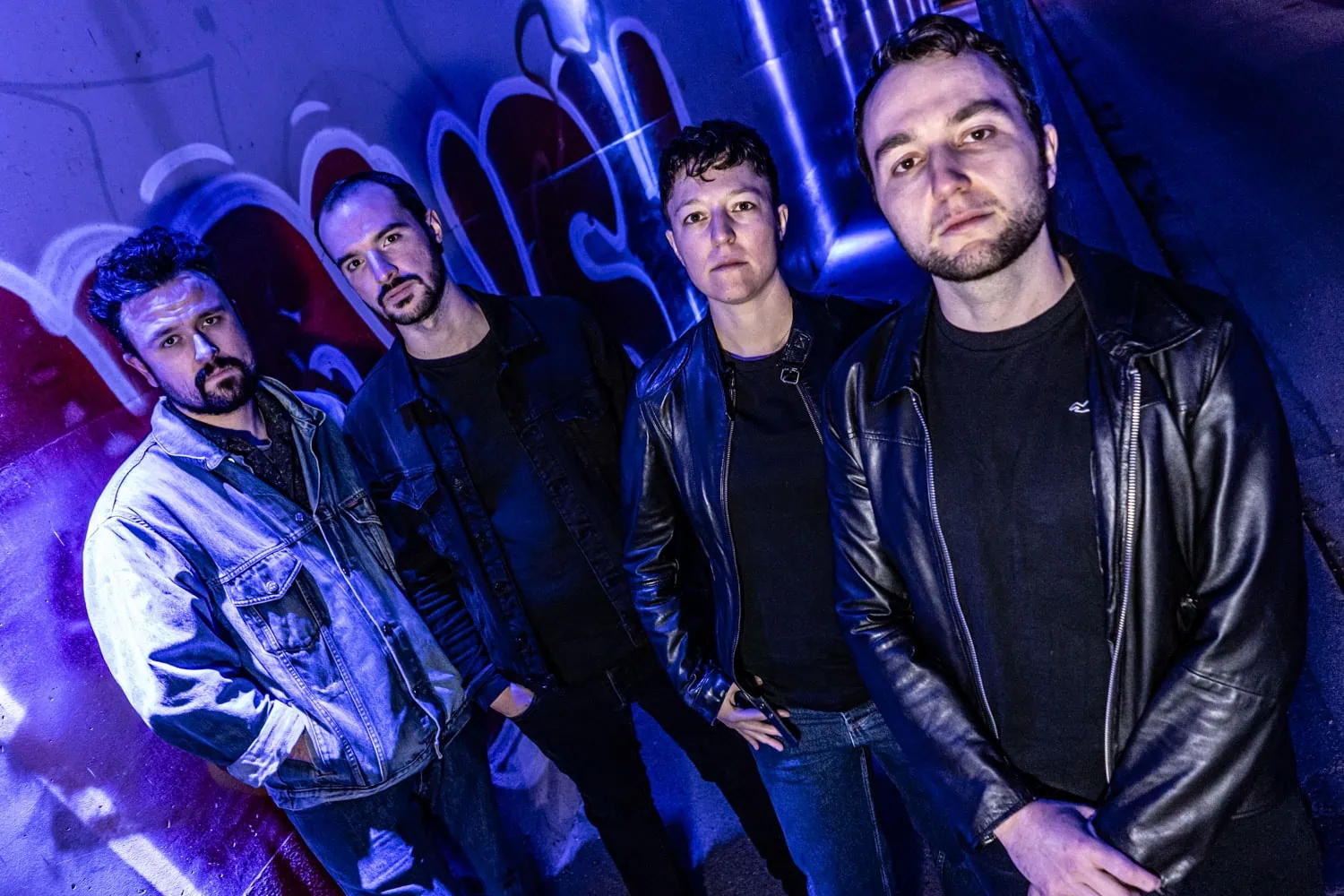 MESS OUT dévoile Crève, un single punk rock engagé 5 MESS OUT dévoile Crève, un single punk rock engagé