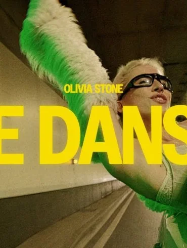 Olivia Stone « Je danse » : l'hyperactivité en mouvement 20 Olivia Stone « Je danse » : l’hyperactivité en mouvement