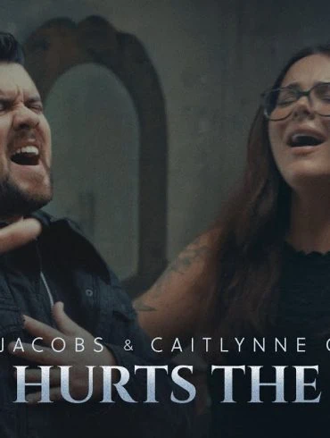 Drew Jacobs dévoile le clip de What Hurts The Most avec Caitlynne Curtis 20 Drew Jacobs dévoile le clip de What Hurts The Most avec Caitlynne Curtis
