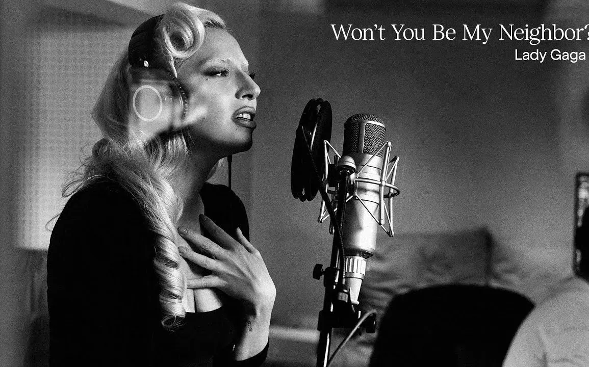 Lady Gaga dévoile Won’t You Be My Neighbor? pour le Super Bowl 1 Lady Gaga dévoile Won’t You Be My Neighbor? pour le Super Bowl
