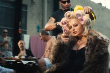 Bebe Rexha dévoile Çike Çike, extrait de Dirty Blonde 17 Bebe Rexha dévoile Çike Çike, extrait de Dirty Blonde