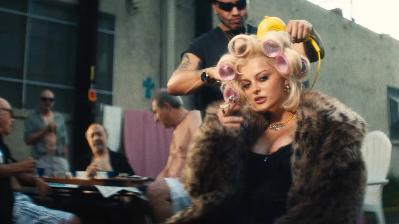 Bebe Rexha dévoile Çike Çike, extrait de Dirty Blonde 4 Bebe Rexha dévoile Çike Çike, extrait de Dirty Blonde