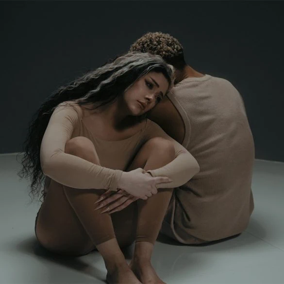 Britton dévoile The Cycle, extrait de Loving You Almost Killed Me 2 Britton dévoile The Cycle, extrait de Loving You Almost Killed Me