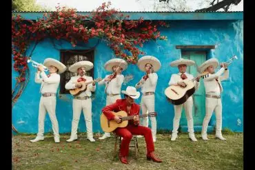 Bruno Mars dévoile Risk It All, extrait de The Romantic 9 Bruno Mars dévoile Risk It All, extrait de The Romantic