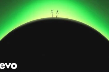 Julien Lieb dévoile Dis-moi où, extrait de Naufragé 9 Julien Lieb dévoile Dis-moi où, extrait de Naufragé