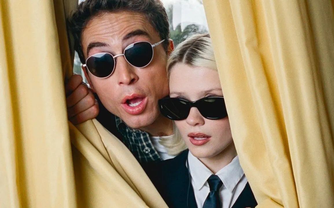 Maisie Peters sort My Regards, extrait de Fluorescence 1 Maisie Peters sort My Regards, extrait de Fluorescence