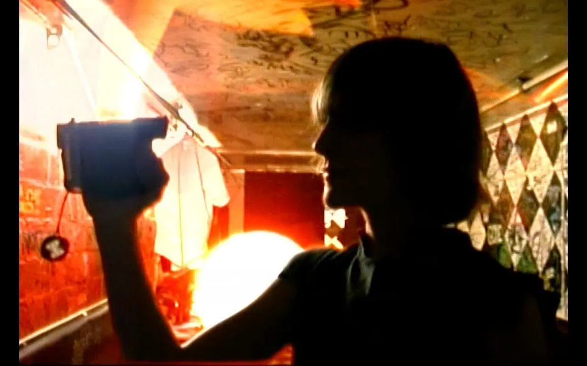 Metric dévoile Victim of Luck, extrait de Romanticize the Dive 1 Metric dévoile Victim of Luck, extrait de Romanticize the Dive