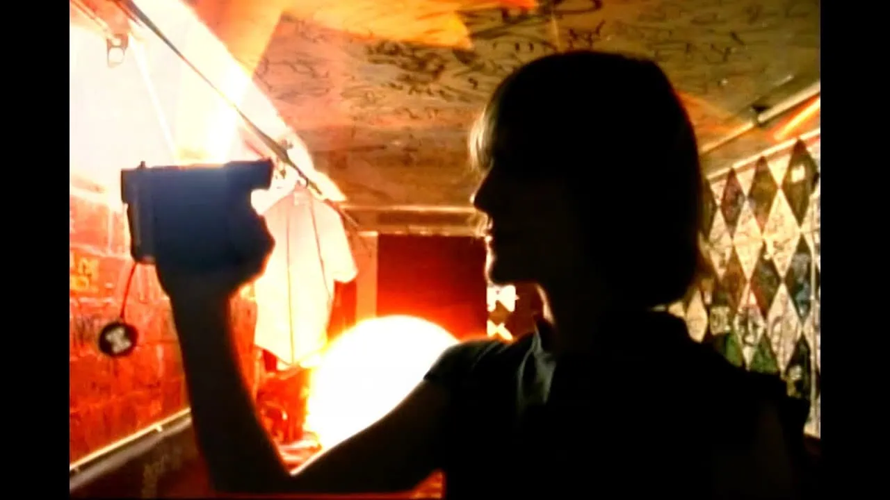 Metric dévoile Victim of Luck, extrait de Romanticize the Dive 4 Metric dévoile Victim of Luck, extrait de Romanticize the Dive