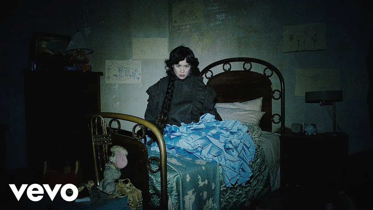 Mitski dévoile If I Leave, extrait de Nothing’s About to Happen to Me 4 Mitski dévoile If I Leave, extrait de Nothing’s About to Happen to Me