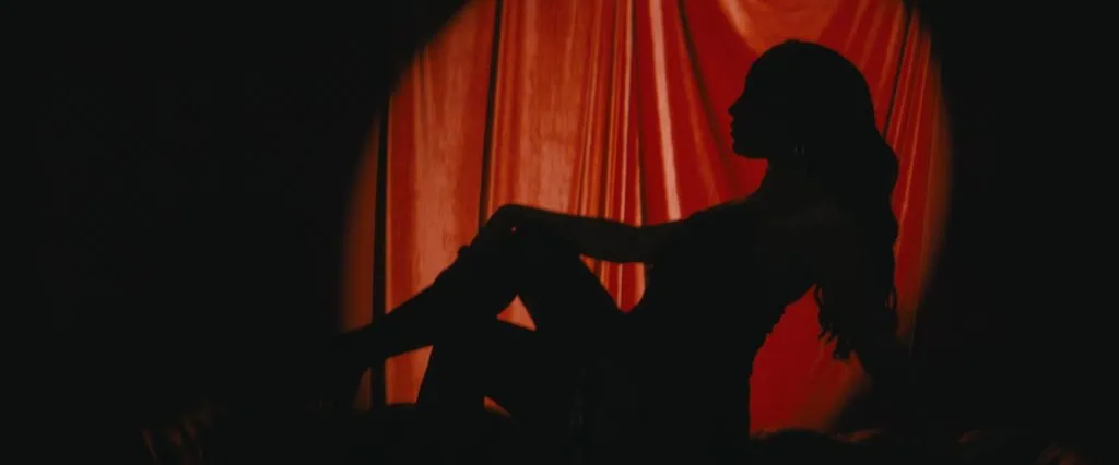 Ocevne dévoile le clip de MI AMORT 4 Ocevne dévoile le clip de MI AMORT