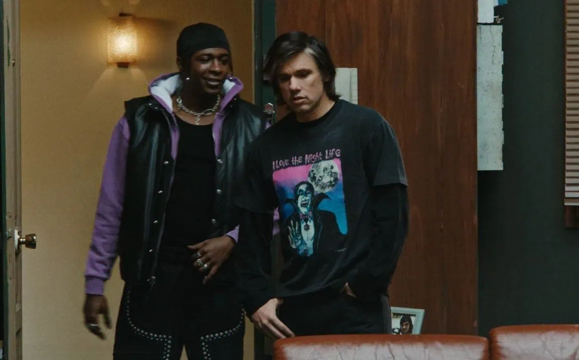 Orelsan dévoile Encore une fois (feat. Yamê), extrait de La Fuite en avant 1 Orelsan dévoile Encore une fois (feat. Yamê), extrait de La Fuite en avant