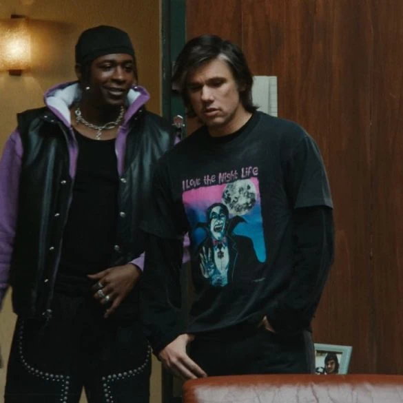 Orelsan dévoile Encore une fois (feat. Yamê), extrait de La Fuite en avant 1 Orelsan dévoile Encore une fois (feat. Yamê), extrait de La Fuite en avant