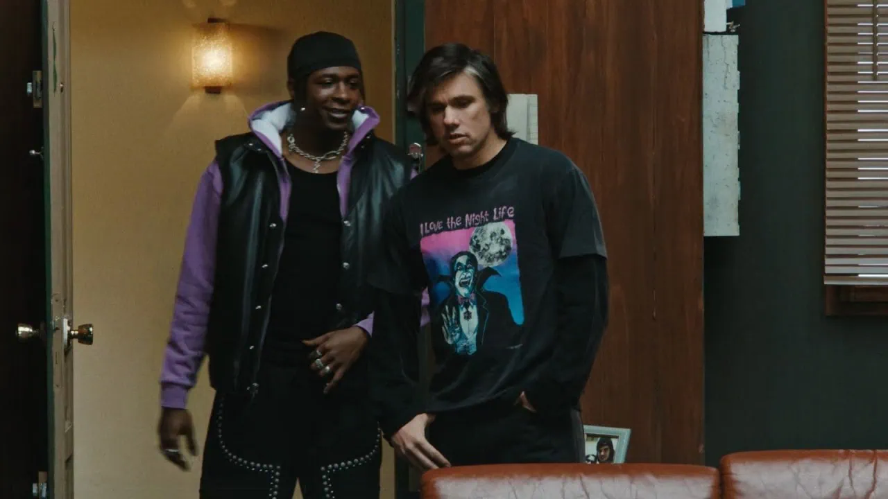 Orelsan dévoile Encore une fois (feat. Yamê), extrait de La Fuite en avant 4 Orelsan dévoile Encore une fois (feat. Yamê), extrait de La Fuite en avant