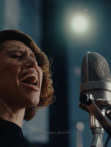 RAYE dévoile Nightingale Lane, extrait de This Music May Contain Hope 20 RAYE dévoile Nightingale Lane, extrait de This Music May Contain Hope