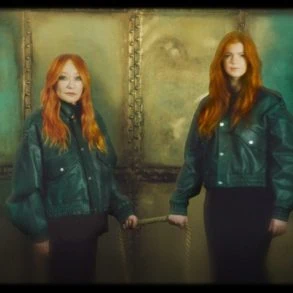 Tori Amos dévoile In Times Of Dragons (Stronger Together)