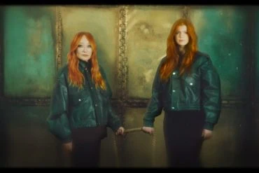 Tori Amos dévoile In Times Of Dragons (Stronger Together) 6 Tori Amos dévoile In Times Of Dragons (Stronger Together)