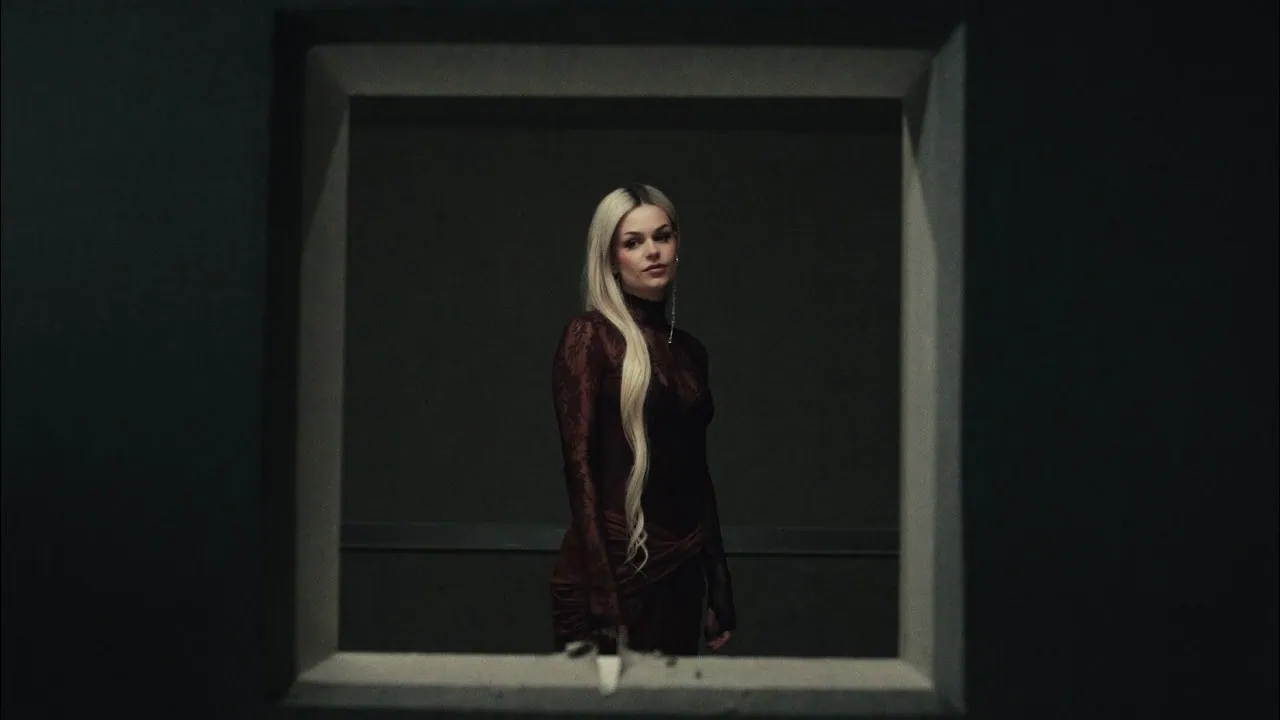 Davina Michelle dévoile Still Champagne, nouveau single pop 4 Davina Michelle dévoile Still Champagne, nouveau single pop