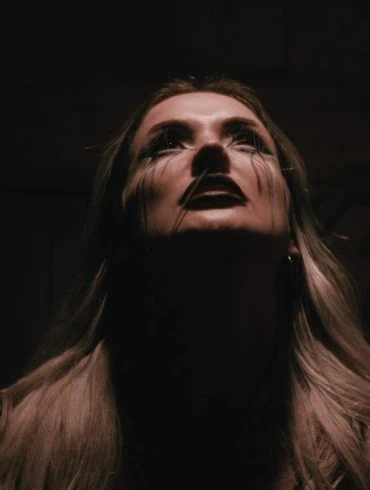 Defacing God dévoile Your Presence Lingers Here, extrait de Darkness Is My Crown 20 Defacing God dévoile Your Presence Lingers Here, extrait de Darkness Is My Crown