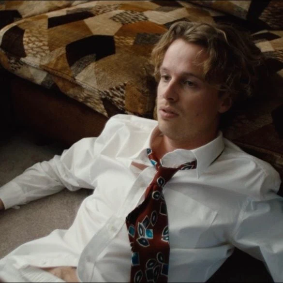 Isak Danielson dévoile Always You, clip émouvant sur l'amour perdu 2 Isak Danielson dévoile Always You, clip émouvant sur l'amour perdu