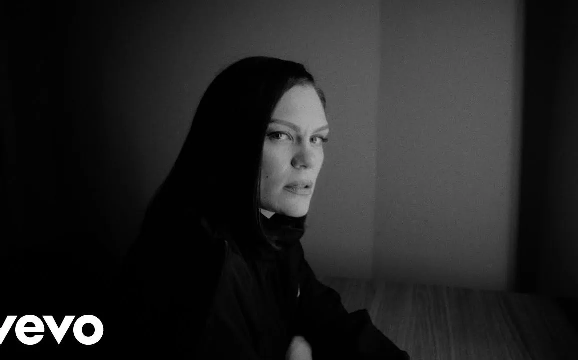 Jessie J dévoile I DON'T CARE, extrait de Don't Tease Me With A Good Time 1 Jessie J dévoile I DON'T CARE, extrait de Don't Tease Me With A Good Time