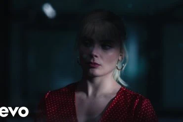 Maëlle dévoile le clip de Lili, extrait de son album Fil Rouge 4 Maëlle dévoile le clip de Lili, extrait de son album Fil Rouge