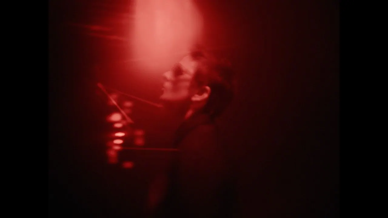 Muse dévoile Be With You, extrait de The Wow! Signal 4 Muse dévoile Be With You, extrait de The Wow! Signal