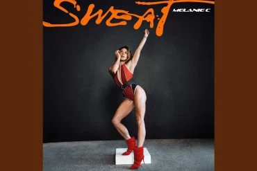 Melanie C sort Undefeated Champion, extrait de Sweat 13 Melanie C sort Undefeated Champion, extrait de Sweat