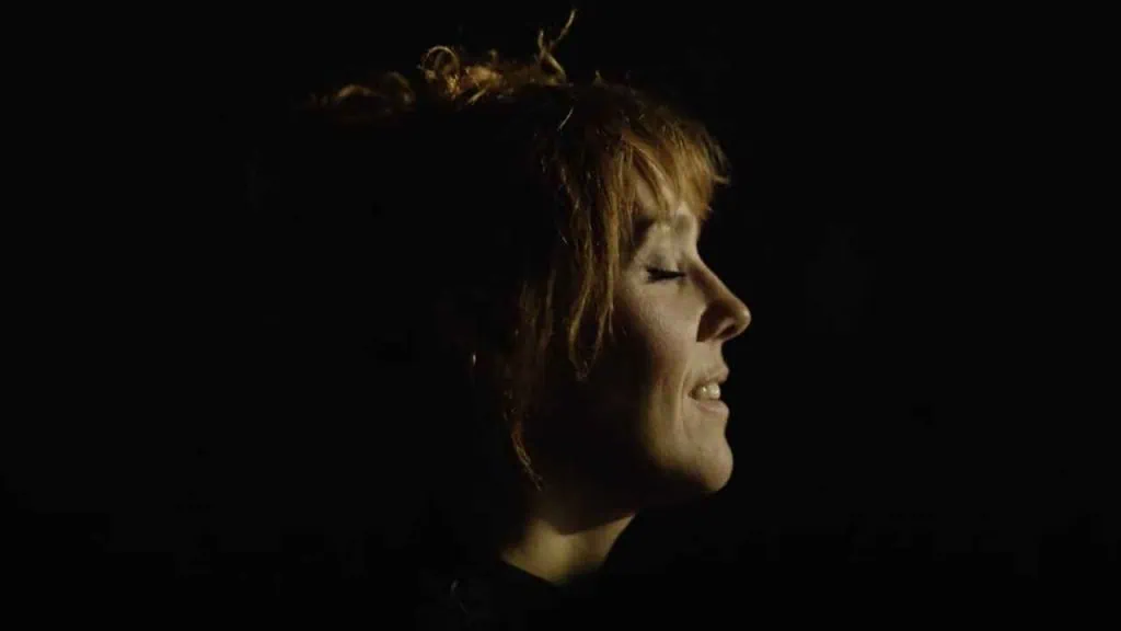 Zaz dévoile Mon sourire, extrait de la réédition deluxe de Sains et saufs 4 Zaz dévoile Mon sourire, extrait de la réédition deluxe de Sains et saufs