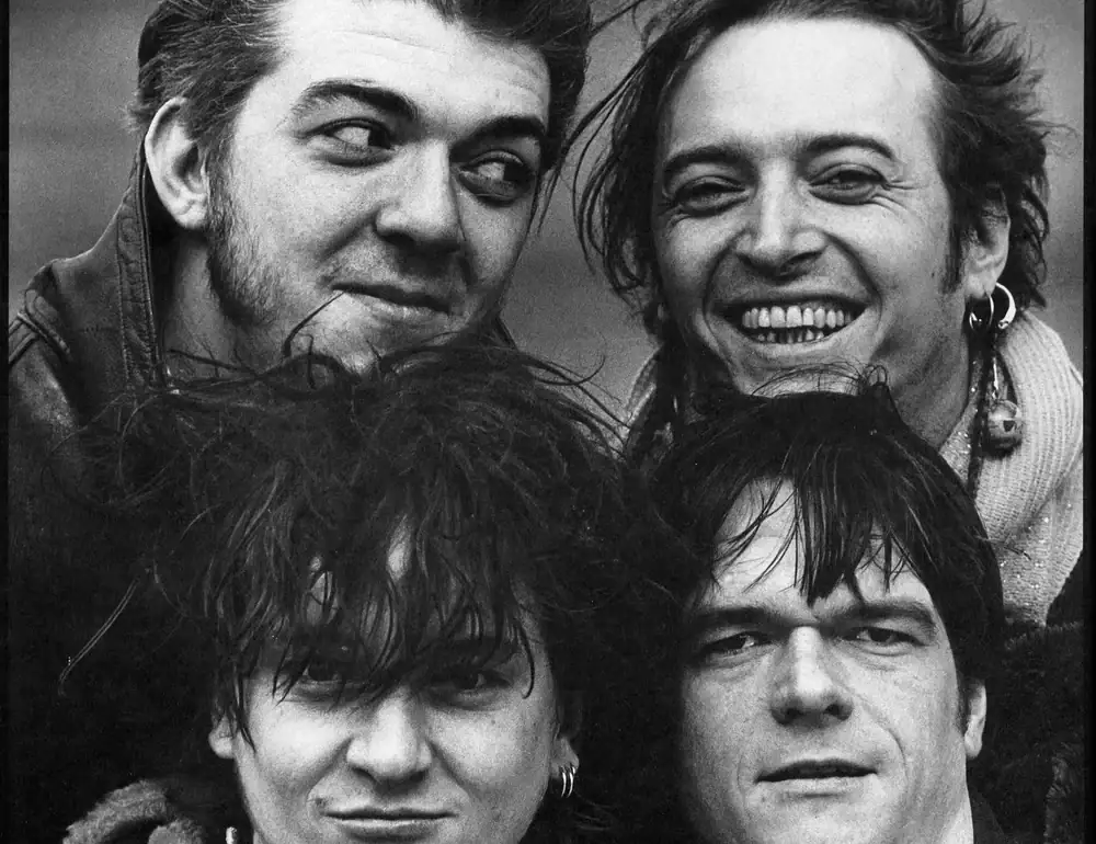 Parabellum : une déflagration punk, entre rage intacte et communion totale