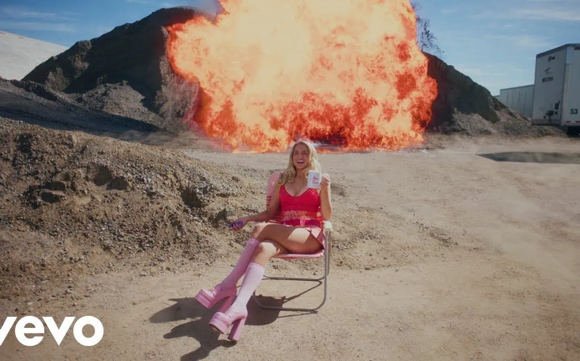 Meghan Trainor dévoile le clip de Get In Girl, extrait de Toy With Me 1 Meghan Trainor dévoile le clip de Get In Girl, extrait de Toy With Me