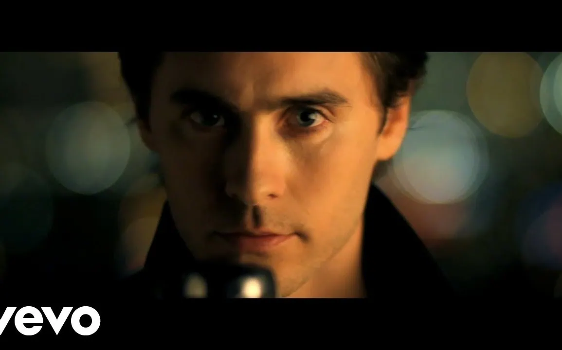 Thirty Seconds To Mars sort le clip de Kings and Queens 1 Thirty Seconds To Mars sort le clip de Kings and Queens