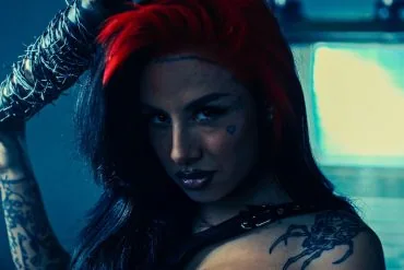 Bad Wolves dévoile Paint It Red 14 Miniature du clip de Bad Wolves - Paint It Red