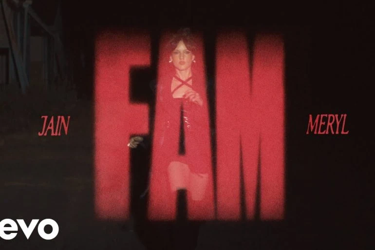 Jain et Meryl ont publié le clip de FAM le 28 août 14 Miniature du clip de Jain, Meryl - FAM