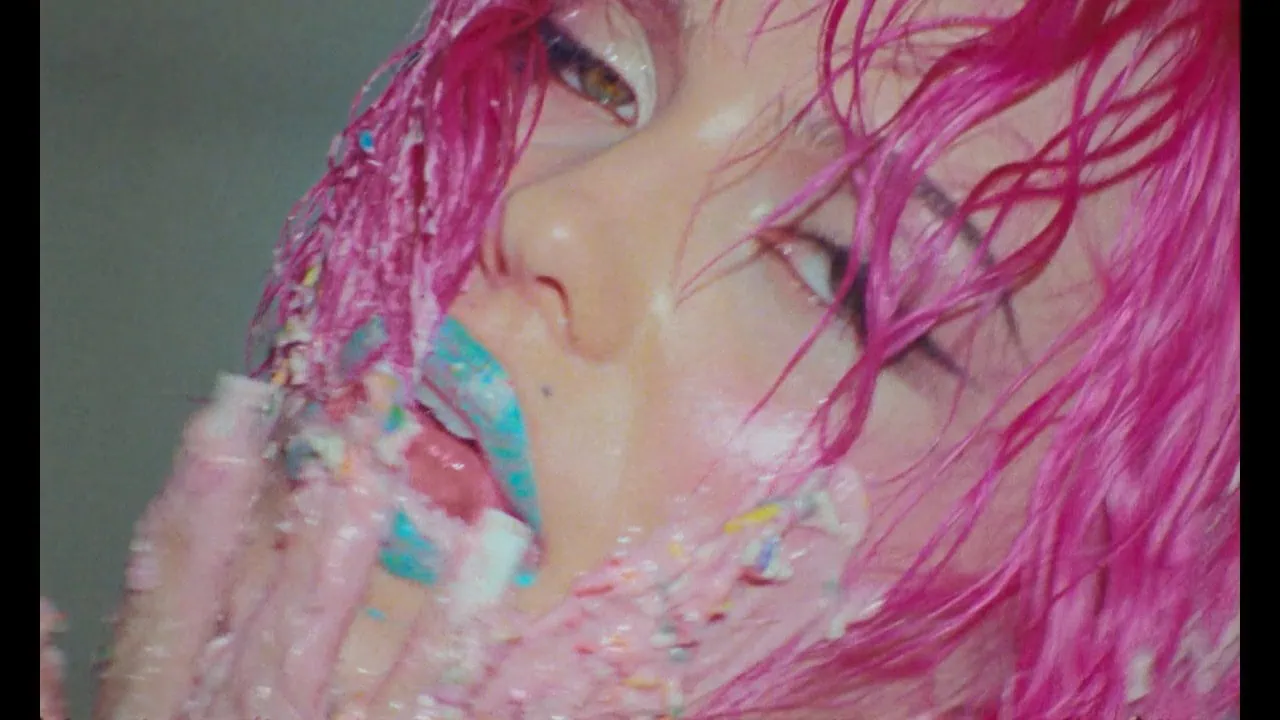 ADÉLA a sorti Nicole Kidman le 4 septembre 3 Miniature du clip de ADu00c9LA - Nicole Kidman