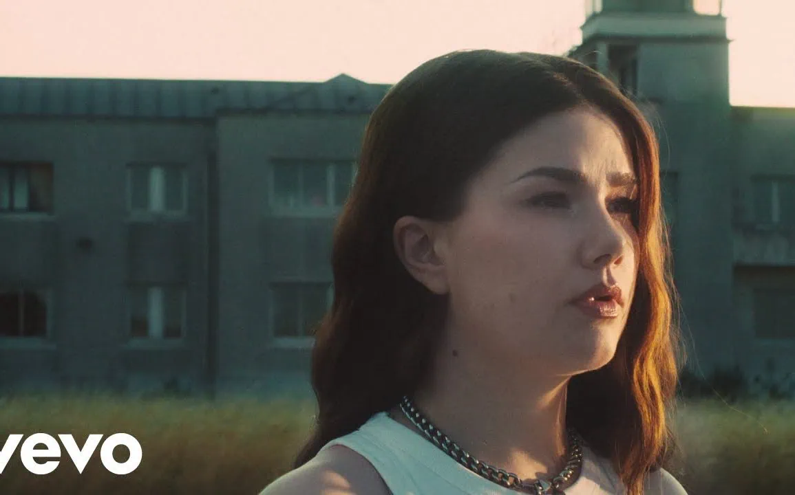 DAYSY a publié le clip de Comme toi le 4 septembre 1 Miniature du clip de DAYSY - Comme toi