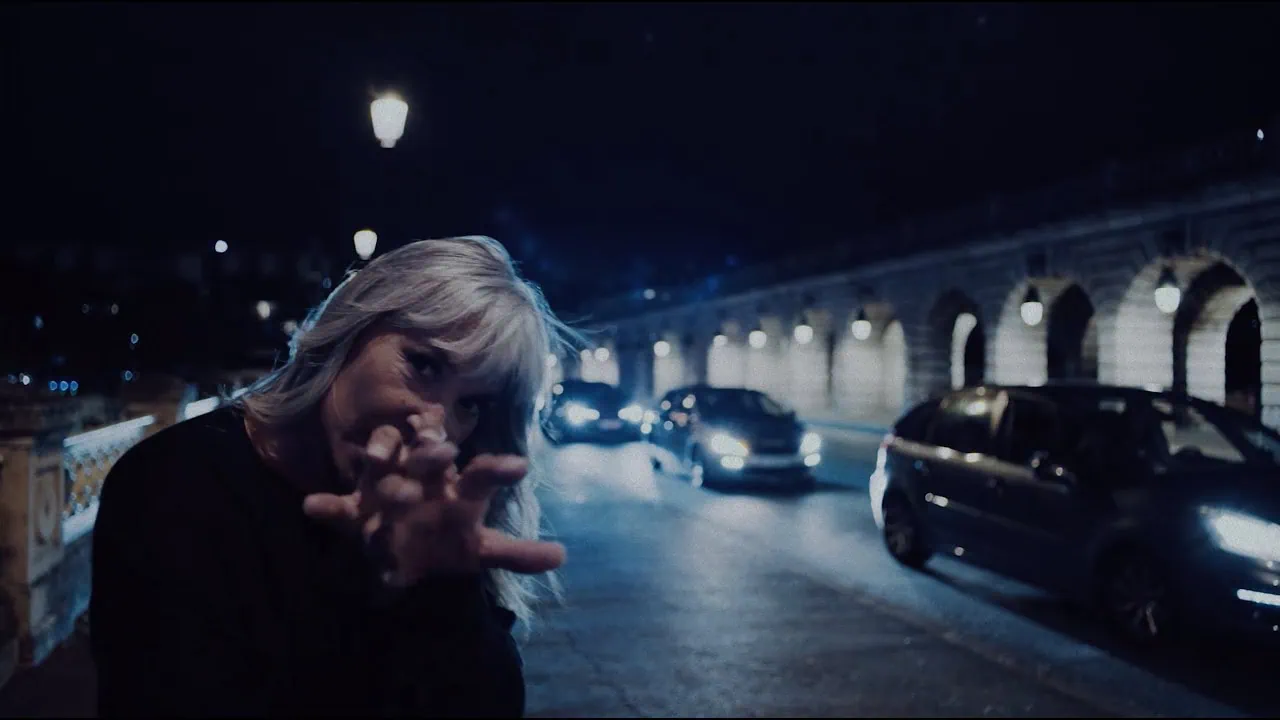 Zazie a publié le clip de La même histoire 3 Miniature du clip de Zazie - La mu00eame histoire