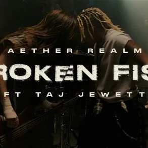 AETHER REALM a sorti Broken Fist